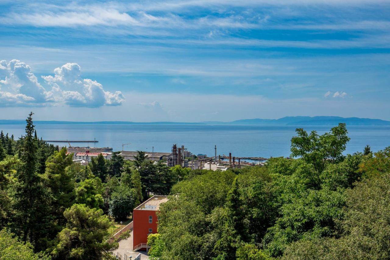 Apartment Piano Rijeka Eksteriør billede