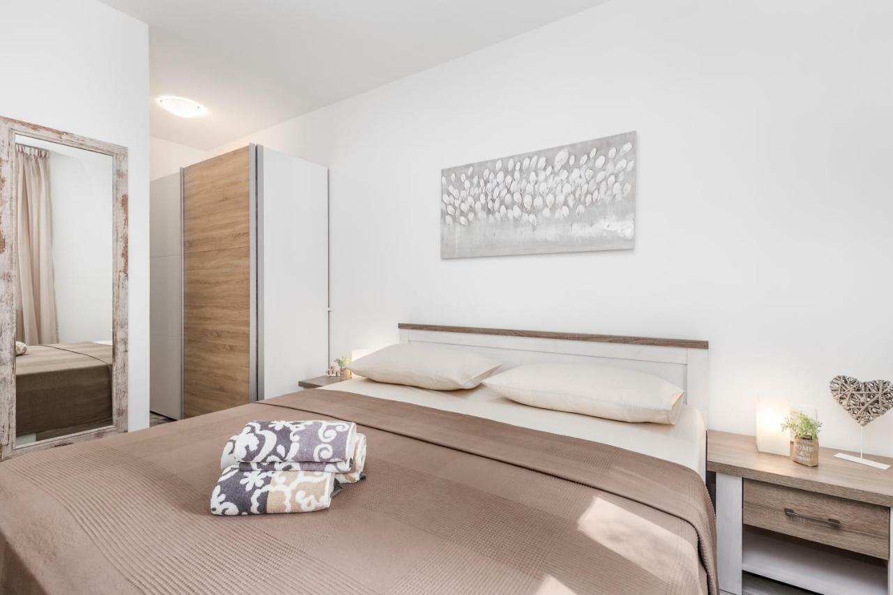 Apartment Piano Rijeka Eksteriør billede